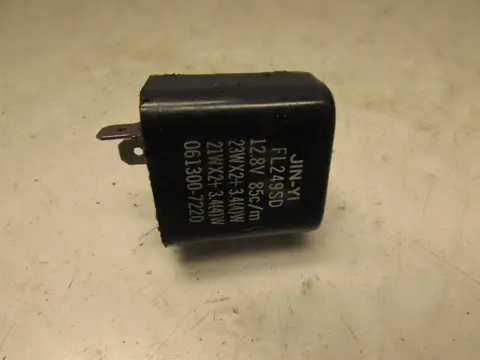 RELAIS Ducati monster 900 2000 - 2004