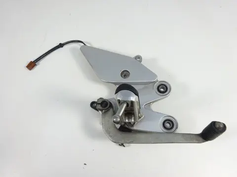 RECHTER SCHETSPLAAT Yamaha FZ6 2004 - 2007