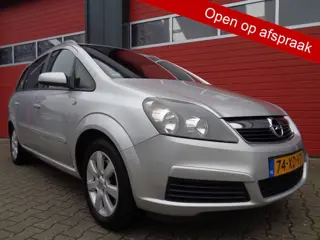 Opel Zafira 2.2 Enjoy 150PK Clima Cruise LMV 6-BAK Trekhaak NL-Auto 7-Pers
