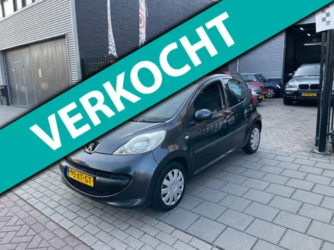 Peugeot 107 1.0-12V XS 3e Eigenaar! Stuurbekr. NAP APK 1 Jaar