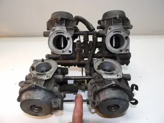 CARBURATEURSET Honda VFR 750 1986 - 1989