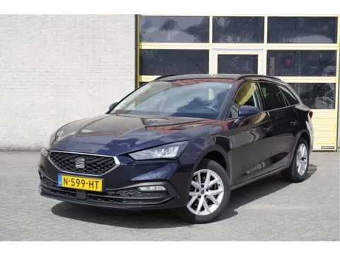 SEAT Leon Sportstourer 1.0 eTSI Automaat! Style Business Intense BJ2021 Lmv 16" | Led | Pdc | Navi |