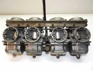 CARBURATEURSET Suzuki GSX 1100 1980 - 1982