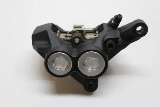 REMKLAUW RECHTS VOOR Yamaha MT 07 2022 - 2024