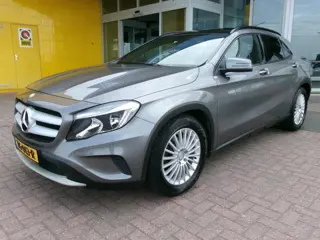 Mercedes-Benz GLA 200 AUTOMAAT, CRUISE.CONTR., PANO, LEER, TREKHAAK