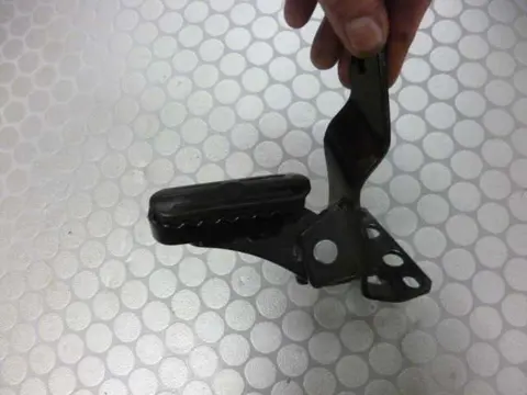 RECHTER SCHETSPLAAT BMW G 650 GS 2011 - 2014