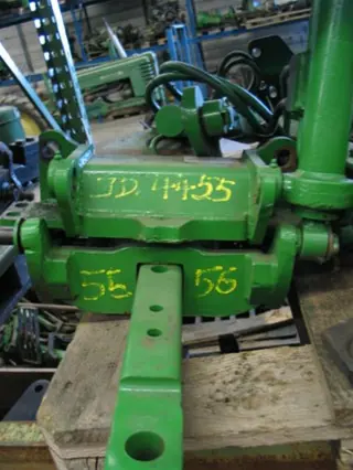 Hitch Pick-up hitch John Deere