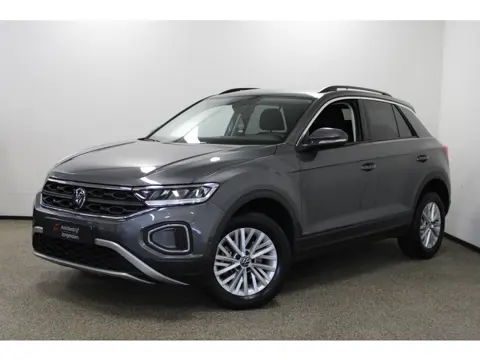 Volkswagen T-Roc 1.0 TSI Life Edition (bj 2025)