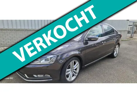 Volkswagen Passat 1.4 TSI Highline BlueMotion