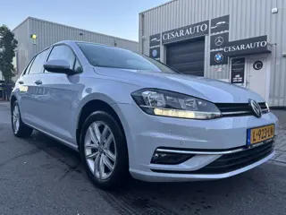 Volkswagen Golf 1.4 TSI Highline Business R / 167 DKM / 2017