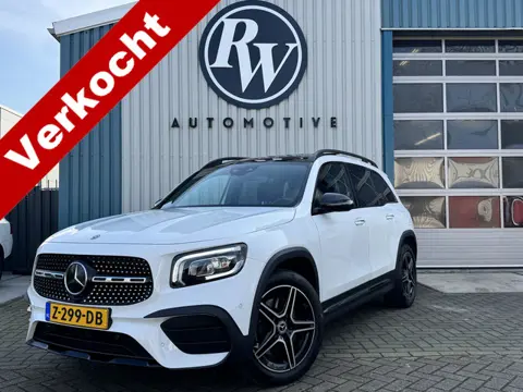 Mercedes-Benz GLB 250 4MATIC AMG / Premium Plus Cabon / Keyless / Adaptive / Virtual cockpit / BTW A