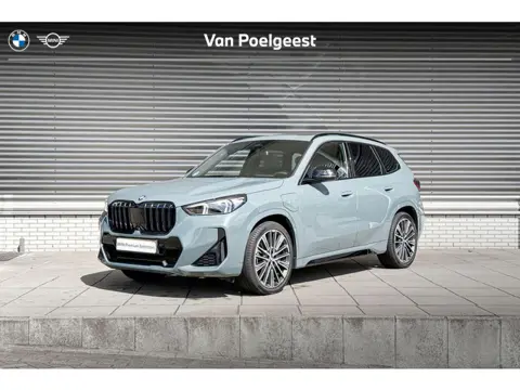 BMW X1 xDrive30e M Sportpakket / Innovation Pack / Comfort Pack / Travel Pack / Panoramadak / Trekha
