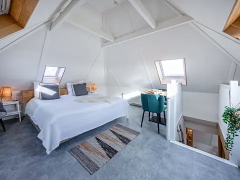 Luxe Farmloft in authentieke stolpboerderij