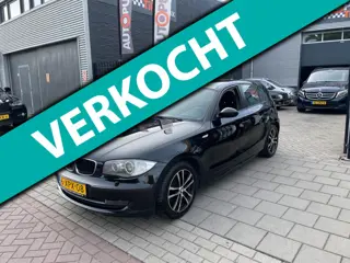 BMW 1-serie 116i Introduction Airco Carplay/Andriod NAP APK