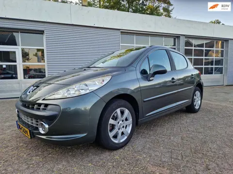 Peugeot 207 1.6 VTi XS ( BESTEMD VOOR EXPORT ADVERTENTIE GOED LEZEN )