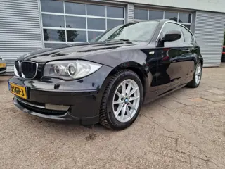 BMW 1-serie 116i Bestemd voor EXPORT