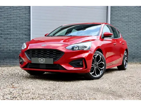 Ford Focus 1.0 EcoBoost Hybrid ST Line X Business | 155 PK |1E EIGENAAR | CAMERA | WINTERPAKKET