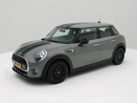 MINI Mini 1.5 One Business Edition Navi / Carplay / PDC / Origineel NL