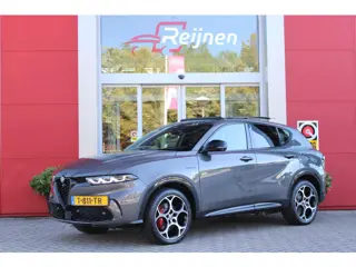 Alfa Romeo Tonale PHEV 280PK VELOCE | NIEUWE AUTO! | PANORAMISCH SCHUIF/KANTEL DAK | WINTERPACK: STO