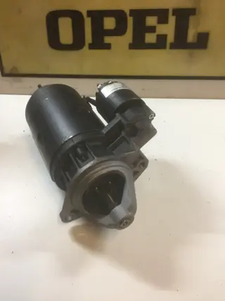 Startmotor Opel Ascona C 1.6 diesel 90055369 NIEUW