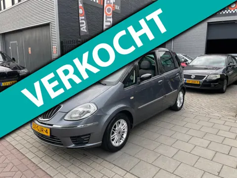 Lancia Musa 1.4 Platino Trekhaak Panoramadak Airco NAP APK