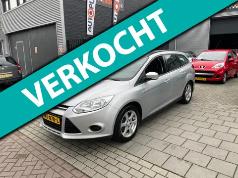 Ford Focus Wagon 1.6 TI-VCT Trend Trekhaak Airco PDC NAP APK