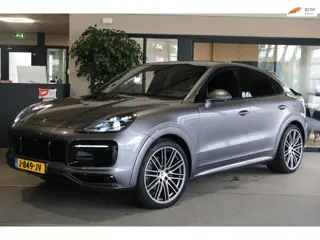 Porsche Cayenne Coupe 3.0 E-Hybrid SportDesign 462PK Pano Trek Lucht Leder Led