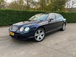 Bentley Continental Flying Spur 6.0 W12 / Full options