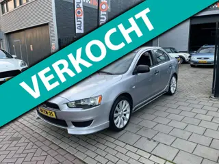 Mitsubishi Lancer Sports Sedan 1.5 Inform Intro Edition Trekhaak Airco NAP APK