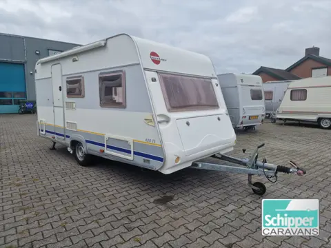 Buerstner fun 420 TS - OP=OP! Uitverkoop Jamet show en nieuwe modellen. Wees er snel bij!