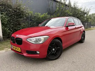 BMW 1-serie 116i Business / NAVI / CRUISE / AIRCO