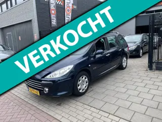 Peugeot 307 SW 1.6-16V Oxygo Trekhaak Pano Airco NAP APK