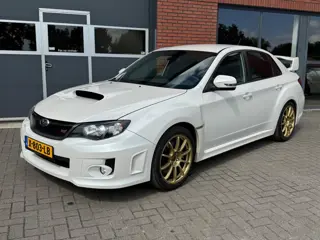 Subaru WRX STI 2.5 T impreza Sport invidia