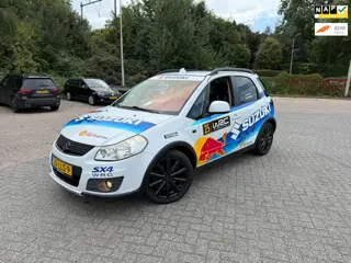 Suzuki SX4 1.6 Exclusive / AUTOMAAT / NAVI-MULTIMEDIA / REDBULL REALY UITVOERING