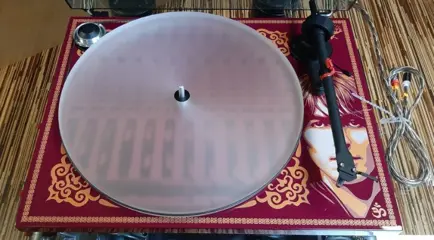 Pro-ject Essential III Turntable – George Harrison