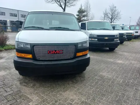 Chevrolet Chevy Van GMC SAVANA Cargo 2016 6.0L V8 !!