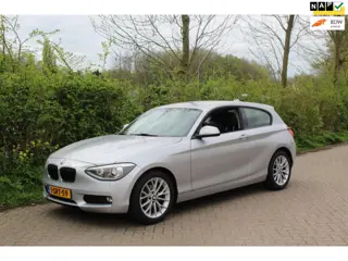 BMW 1-serie 116i Upgrade Edition *Leer *Xenon *Navi