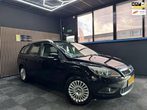 Ford Focus Wagon 1.8 Titanium Airco Navi Cruise pdc Zeer nette Auto!!!