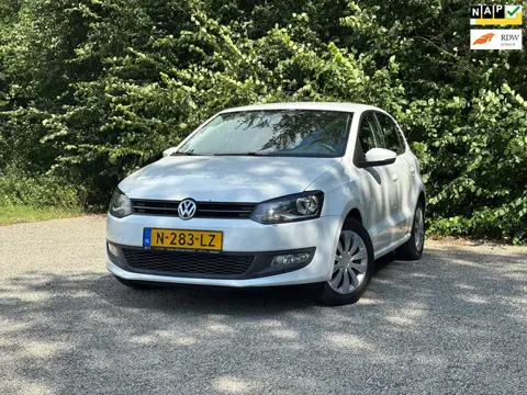 Volkswagen Polo 1.2-12V Comfortline | 5 Deurs + Cruise |