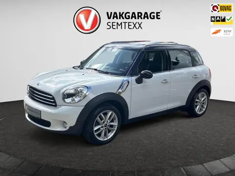Mini Mini Countryman 1.6 Cooper | Automaat | Dubbel Pano Dak | Boekjes! | Auto Airco | Cruise | PDC 