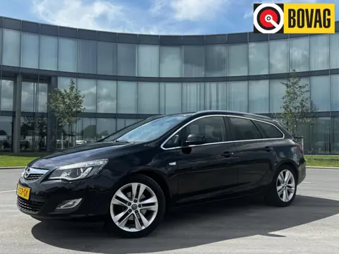Opel Astra Sports Tourer 1.6 Turbo Sport