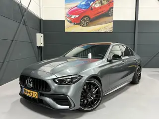 Mercedes-Benz C-Klasse 180 AMG Line Automaat - Leder - Navigatie - Camera - Panoramadak - Full Optio