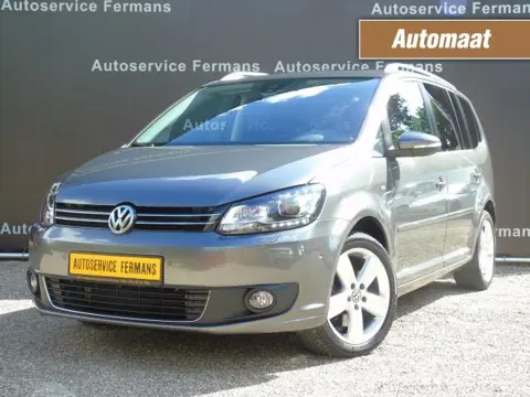 VOLKSWAGEN TOURAN 1.4TSI 140PK DSG - 2014 - 158DKM - Panodak - Navi - Trekhaak - xenon