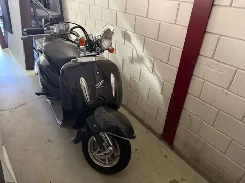 BENZHOU 50RETRO 50RETRO (bj 2009, automaat)