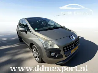 Peugeot 3008 1.6 VTi Première Panoramadak/Clima/LMV/Cruise