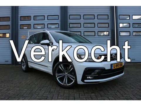 Volkswagen Tiguan 1.5 TSI ACT Highline R-line Autom Panodak Virtual cockpit Navi Led T-haak Bj:2020