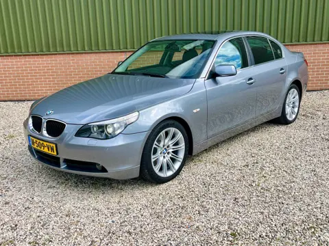 BMW 5-serie 520i High Executive - "Full Options"- A1 conditie