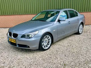 BMW 5-serie 520i High Executive - "Full Options"- A1 conditie
