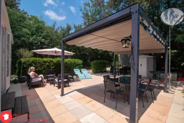 Luxe Chalet met airco vlakbij stranden en St.Tropez