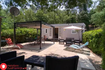 Luxe Chalets met airco vlakbij stranden St.Tropez